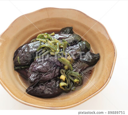 Delicious deep-fried eggplant Delicious deep-fried eggplant 89889751