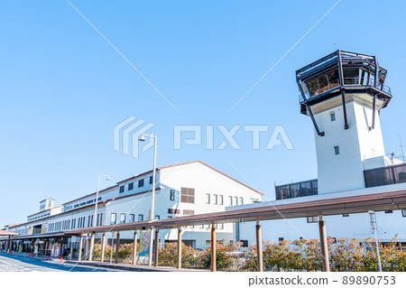 Okayama City, Okayama Prefecture, sunny Okayama Momotaro Airport (Okayama Airport) 89890753