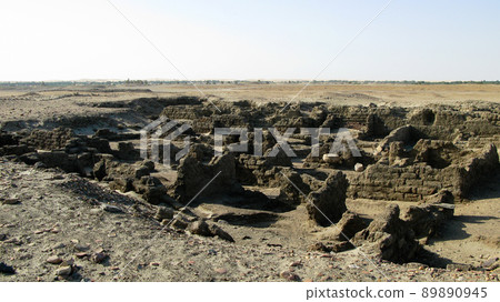 Ruined fortress at the Sai island, Nile river, Sudan 89890945