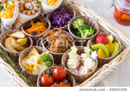 派對籃午餐 89891000