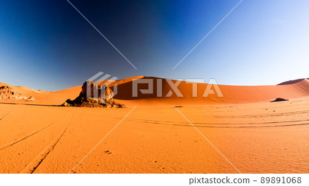 Sunrise view to Tin Merzouga dune, Tassili nAjjer national park, 89891068