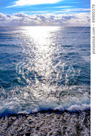 Nichinan Coast in winter 89900378