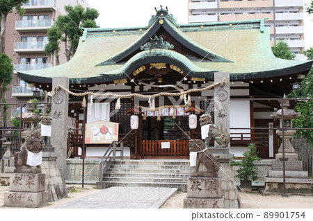 Haiden of Achihayao Shrine in Tsurumi-ku, Osaka Haiden of Achihayao Shrine in Tsurumi-ku, Osaka 89901754