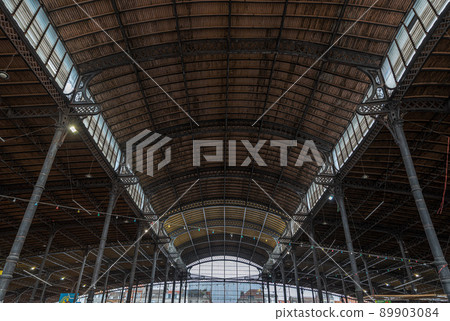 Anderlecht, Brussels Capital Region - Belgium - Symmetric roof of the abattoir, the old slaughterhouse Anderlecht, Brussels Capital Region - Belgium - Symmetric roof of the abattoir, the old slaughterhouse 89903084