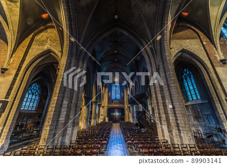 Anderlecht, Brussels Capital Region Interior design of the gothic catholic church of Saint Guy and Saint Peter of Anderlecht Anderlecht, Brussels Capital Region Interior design of the gothic catholic church of Saint Guy and Saint Peter of Anderlecht 89903141