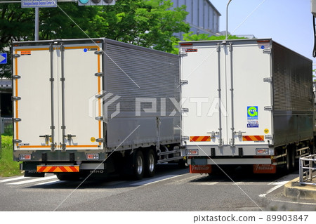 Logistics truck image Logistics truck image 89903847