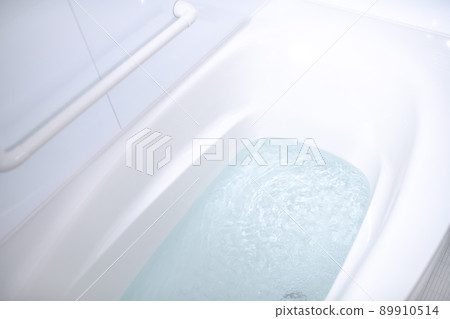 New bathtub New bathtub 89910514