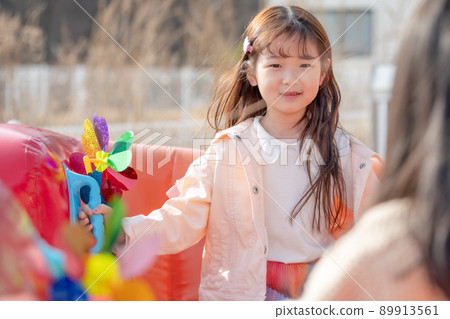 兒童女孩生活方式藝術 兒童女孩生活方式藝術 89913561