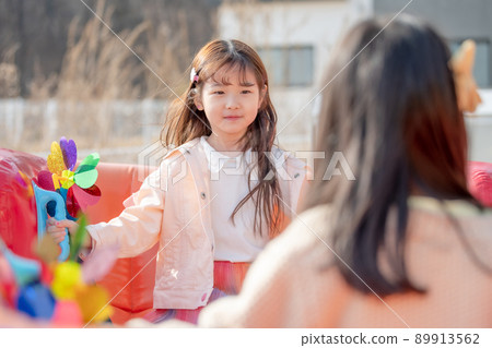 兒童女孩生活方式藝術 兒童女孩生活方式藝術 89913562