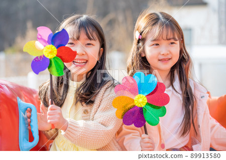 child girl lifestyle art 89913580