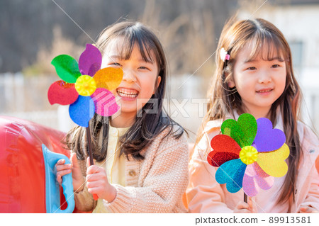 child girl lifestyle art 89913581