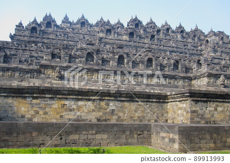婆羅浮屠寺廟仍然存在 89913993