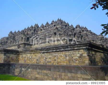 Borobudur temple remains 89913995