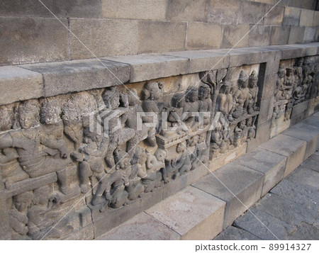 Relief of Borobudur Temple Ruins 89914327