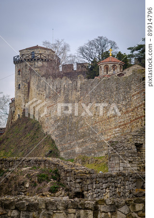 Historic Belgrade Fortress in Kalemegdan park in Belgrade, Serbia 89914796
