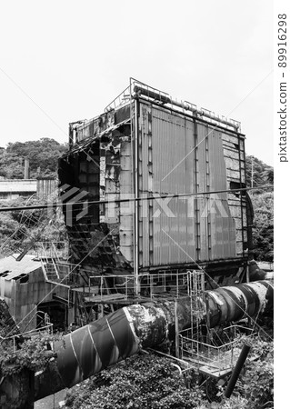 Ikeshima Waste Thermal Power Plant Monochrome [Nagasaki City] 89916298