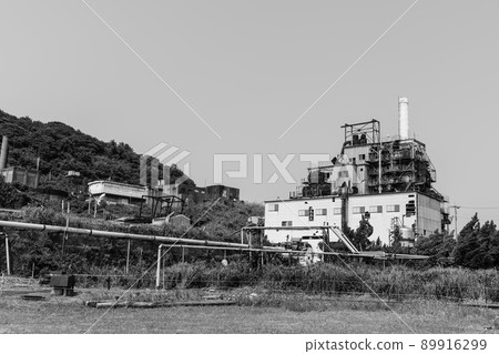 Ikeshima Waste Thermal Power Plant Monochrome [Nagasaki City] 89916299