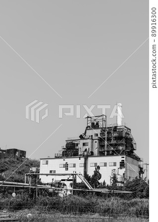 Ikeshima Waste Thermal Power Plant Monochrome [Nagasaki City] 89916300