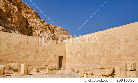 Mortuary Temple of Hatshepsut in Luxor, Egypt Mortuary Temple of Hatshepsut in Luxor, Egypt 89916336