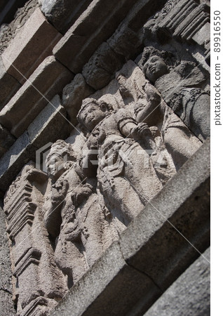 Ramayana, a relief of the Prambanan ruins Ramayana, a relief of the Prambanan ruins 89916550