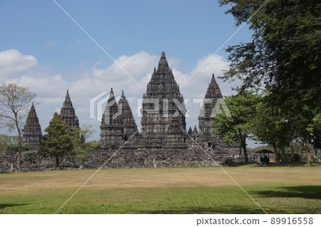 Prambanan Temples Lolo Jonggrang Temples Prambanan Temples Lolo Jonggrang Temples 89916558