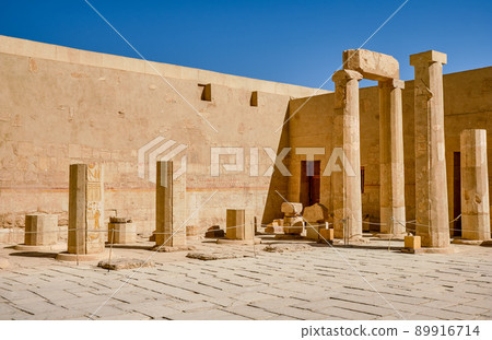 Mortuary Temple of Hatshepsut in Luxor, Egypt Mortuary Temple of Hatshepsut in Luxor, Egypt 89916714