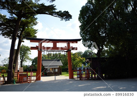 The second torii gate of Kamigamo Shrine in summer in Kyoto 89916830