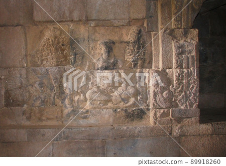 Praosan Temple at Prambanan Ruins Praosan Temple at Prambanan Ruins 89918260