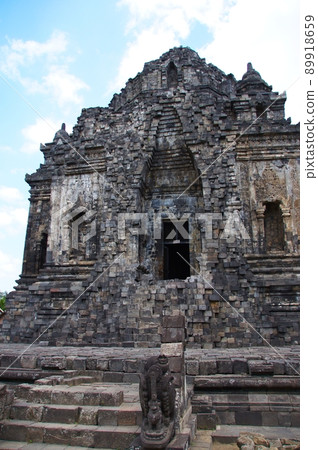 Karasan Temple at Prambanan Ruins Karasan Temple at Prambanan Ruins 89918659