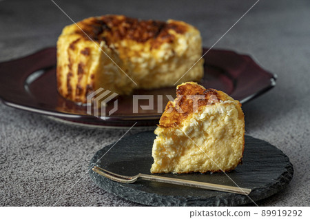 Basque cheese cake 89919292