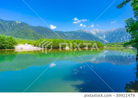 Kamikochi in summer Taisho Pond [Nagano Prefecture] 89921479