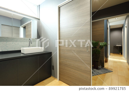 Designer's House Stylish washroom dressing room 89921785