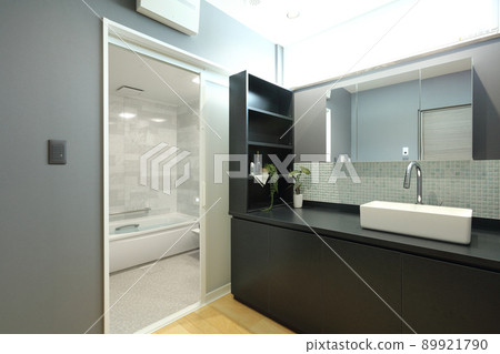 Designer's House Stylish washroom dressing room 89921790