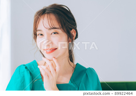 美容化妝 89922464