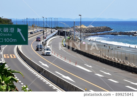 大磯町西所繞道大磯港交流道附近和照崎海岸 89925841