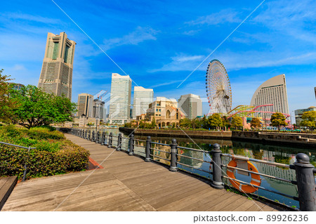 Cityscape from the train road in Yokohama City, Kanagawa Prefecture Anniversaire Minato Mirai Yokohama and Yokohama Cosmo World Cityscape from the train road in Yokohama City, Kanagawa Prefecture Anniversaire Minato Mirai Yokohama and Yokohama Cosmo World 89926236