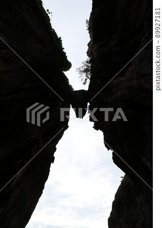 Niigata Sado Benkei's scissors rock Niigata Sado Benkei's scissors rock 89927181