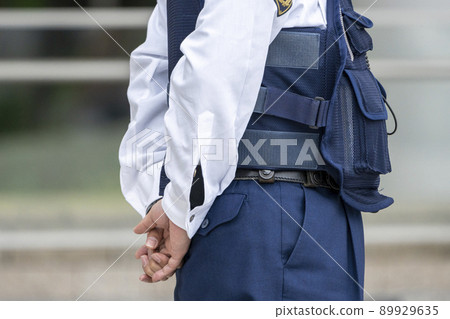 警察設備 89929635