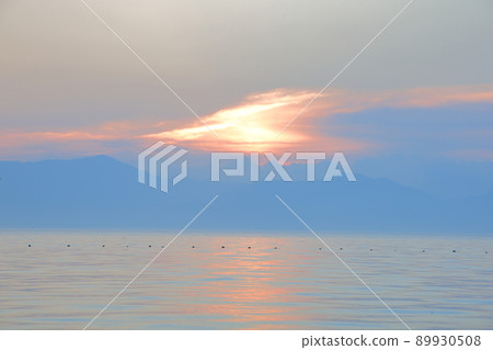 Sunrise Sunrise 89930508