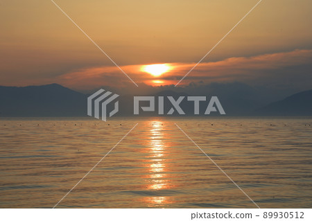 Sunrise Sunrise 89930512