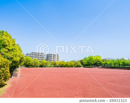 Suburban residential area, fresh green park ground Suburban residential area, fresh green park ground 89931323