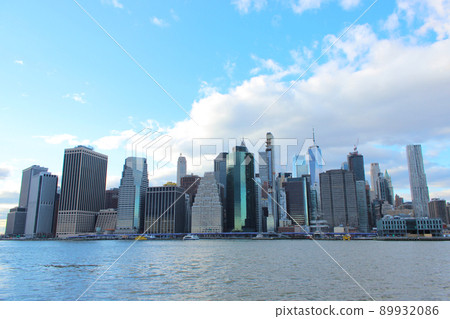 Brooklyn Bridge Park in New York 89932086