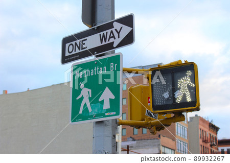 紐約信號 89932267