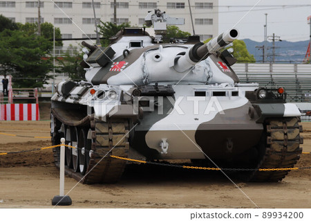 森佐站展出的冬季迷彩74式坦克 89934200