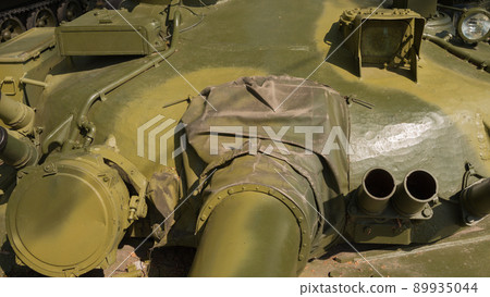 俄羅斯 T-80B 坦克砲塔前部 俄羅斯 T-80B 坦克砲塔前部 89935044