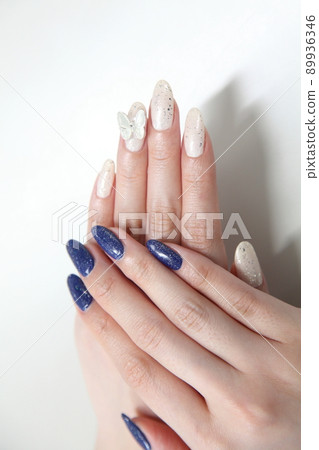 White nail butterfly and navy blue lame nail navy blue White nail butterfly and navy blue lame nail navy blue 89936346