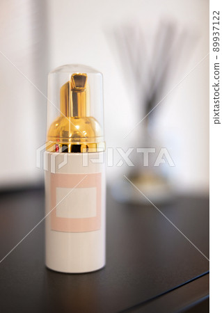 Eyelash Extension Mockup On Table At Beauty Clinic Eyelash Extension Mockup On Table At Beauty Clinic 89937122