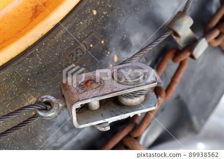 Snowplow tire chains, wheel loaders Snowplow tire chains, wheel loaders 89938562
