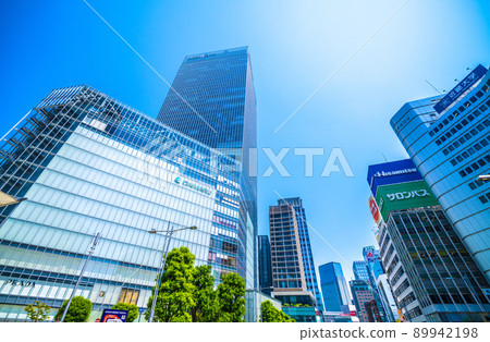 日本東京街景,俯瞰東京站(八重洲出口側),大丸東京店等 日本東京街景,俯瞰東京站(八重洲出口側),大丸東京店等 89942198