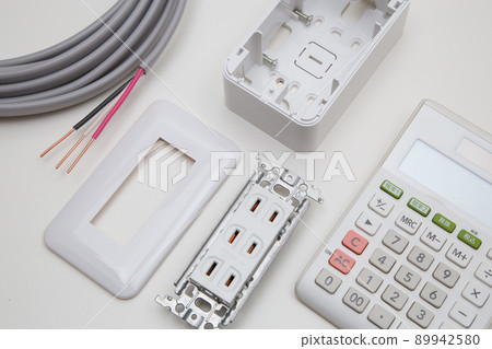 曝光插座安裝成本圖片 89942580